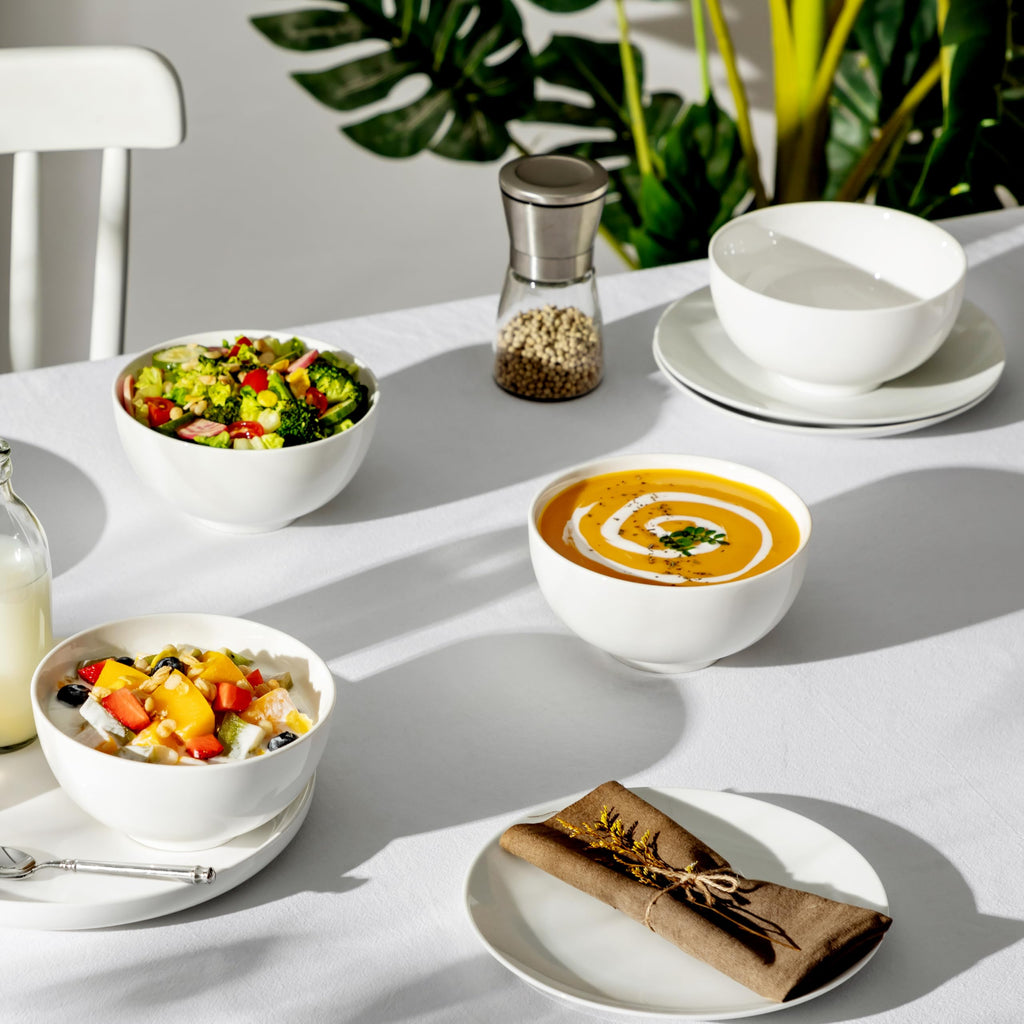 White 26 Oz Ceramic Soup Bowls of 4 W78828